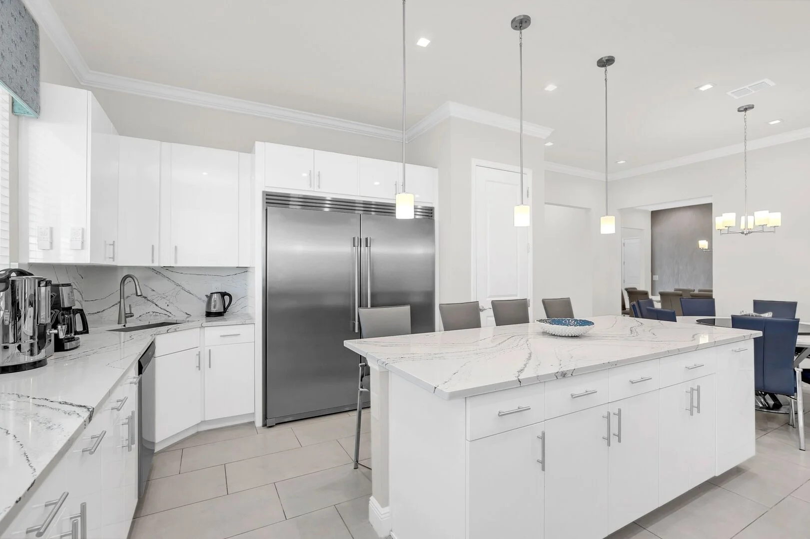 Bright, fully-equipped kosher kitchen in an Eden Gardens villa